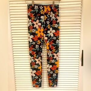 Nike Multi-Color Floral Leggings Size Small